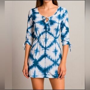 NWOT Venus Boho Style Women's Blue/White Fitted Bottom Tie-Dye Mini Dress Sz. S.